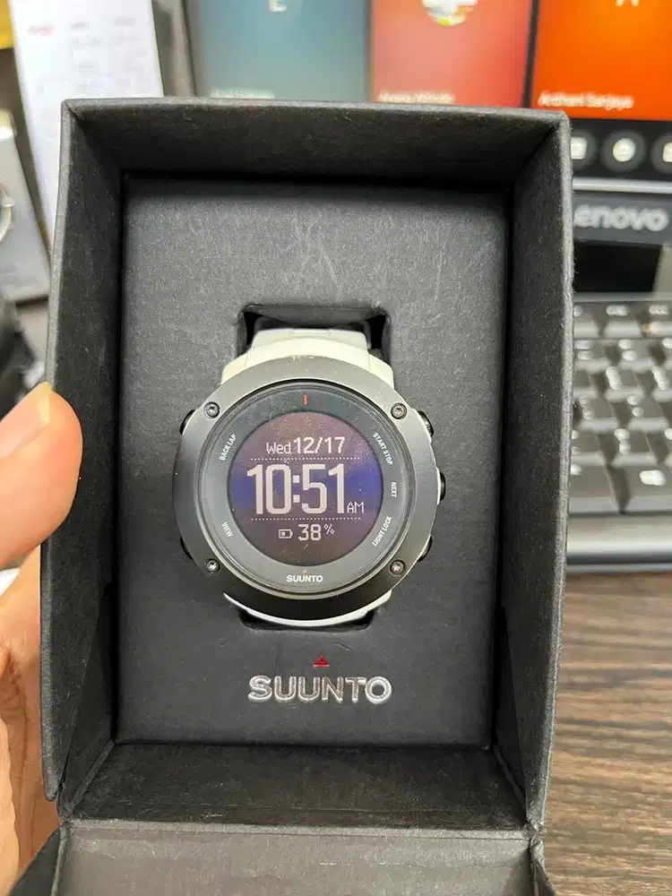 Suunto ambit3 vertical white