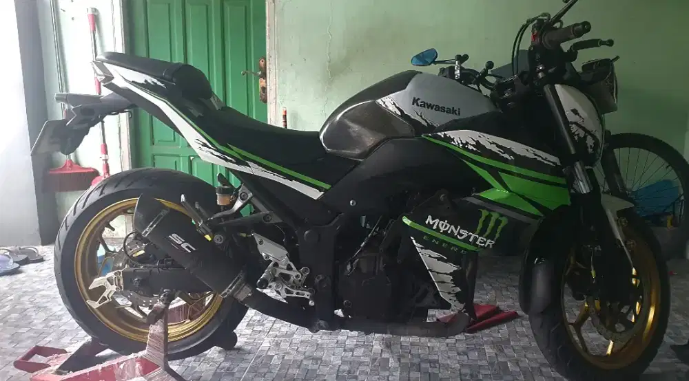 Ninja Z250fi tahun 2014 putih