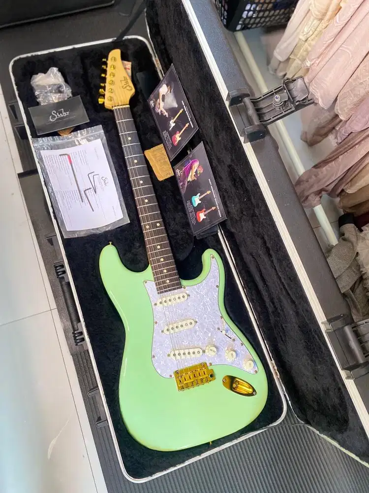 Suhr Classic Pro SSS Surf Green Gold Hardware Original made in USA