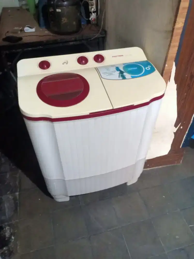 Jual mesin cuci Polytron kapasitas 7,5kg mesin ori normal bisa diantar