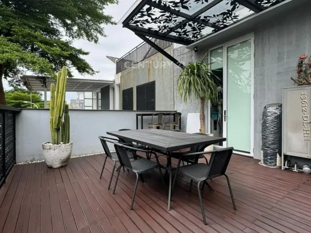 Dijual rumah Cantik Fully Furnished di Discovery Bintaro Jaya Sektor 9