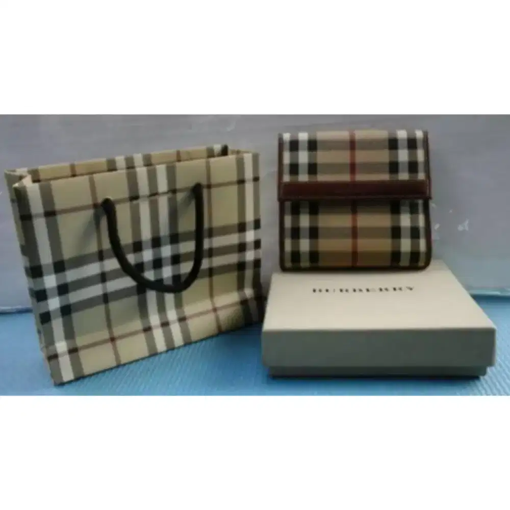 Burberry Dompet Wanita Original