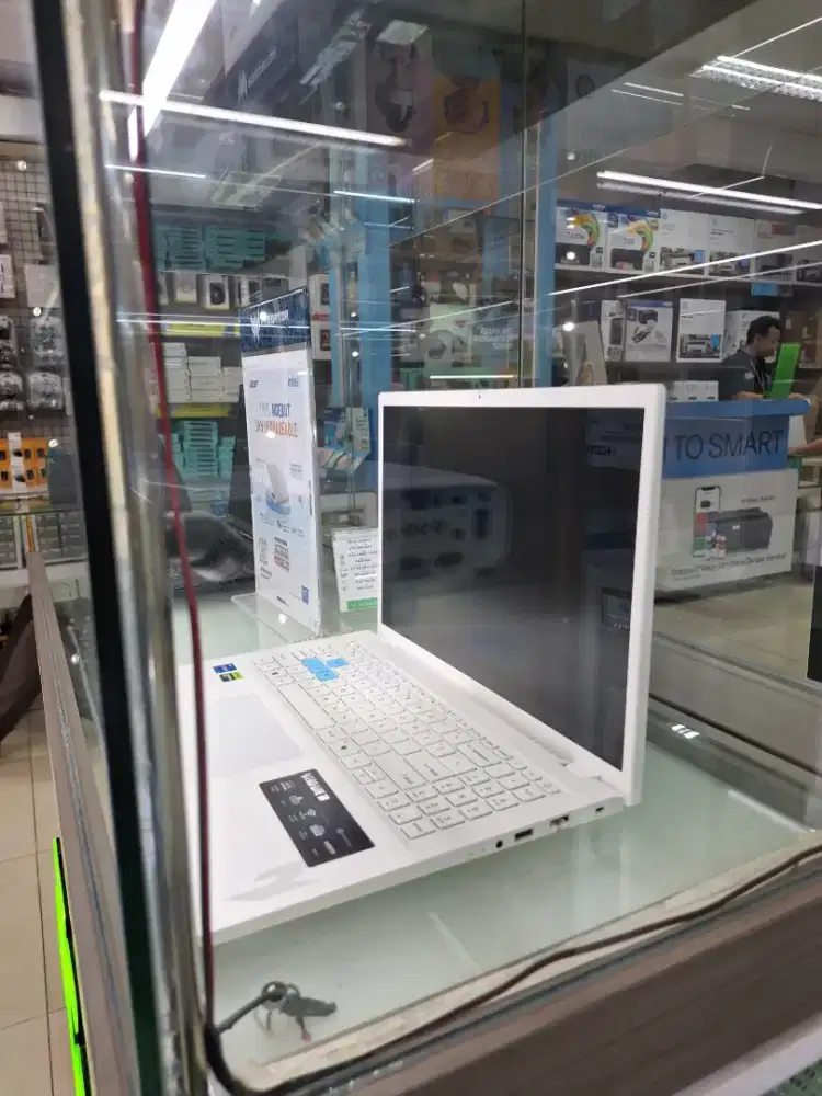 KREDIT LAPTOP TANPA DP CUKUP KTP SAJA