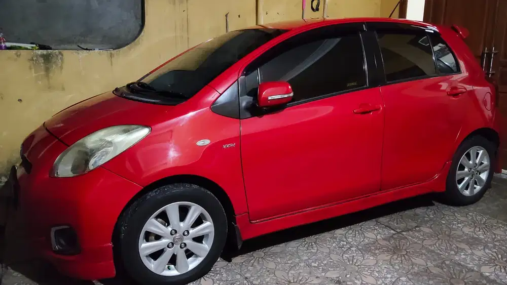 Toyota Yaris 2013 Bensin