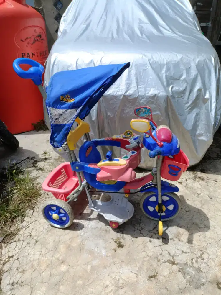 Sepeda anak Roda 3 (Family)