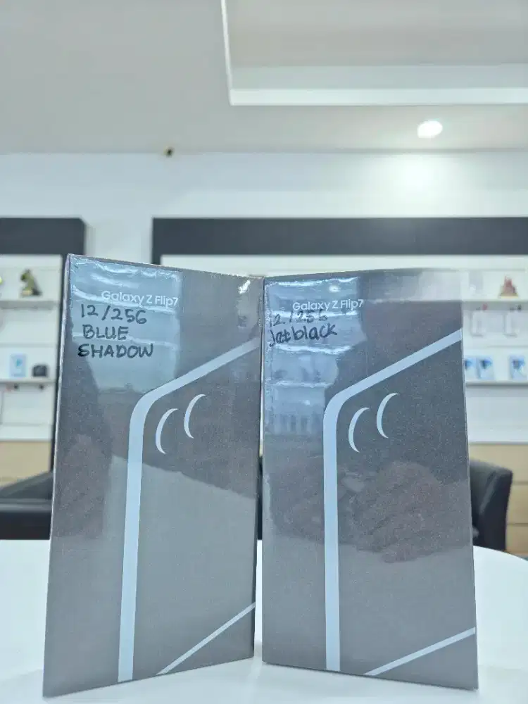 (READY STOK) SAMSUNG GALAXY Z FLIP 7 512GB GARANSI RESMI SEIN