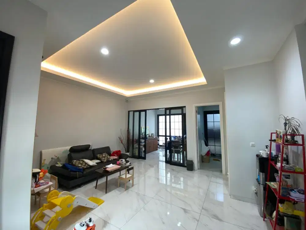 Dijual/Disewakan Rumah 3 Lantai American Classic Di Sutera Winona - Alam Sutera