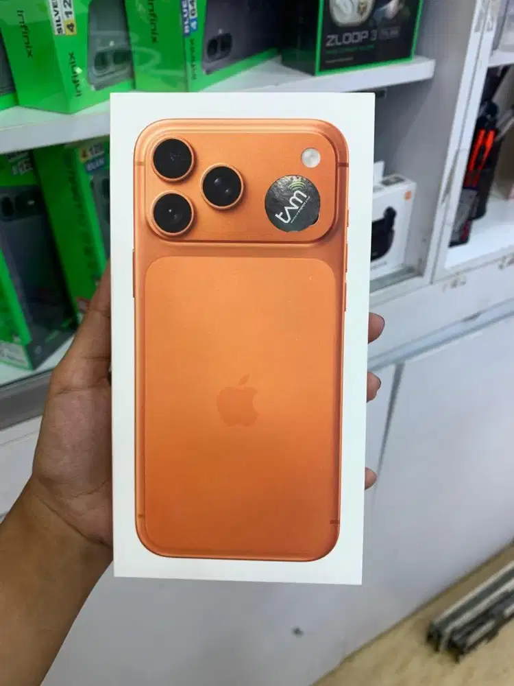 READY IPHONE 17 PROMAX WARNA ORANGE
