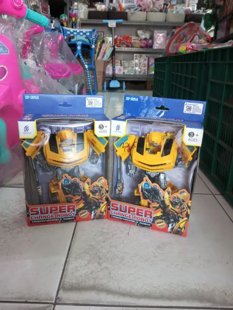Mainan anak robot change Transformers