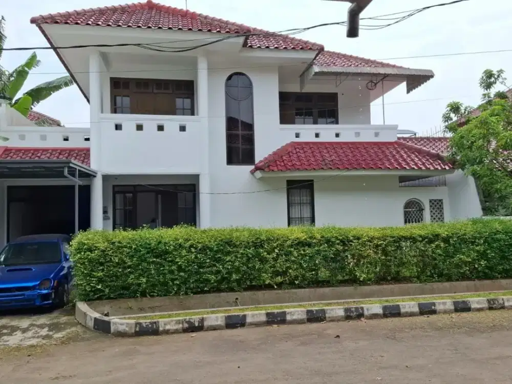 Disewakan Rumah 2lt  Bagus  Jl. Pesantren Kedung Waringin Tanah Sareal Bogor