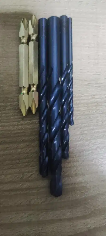 Mata bor  merk Nachi dan scerw driver