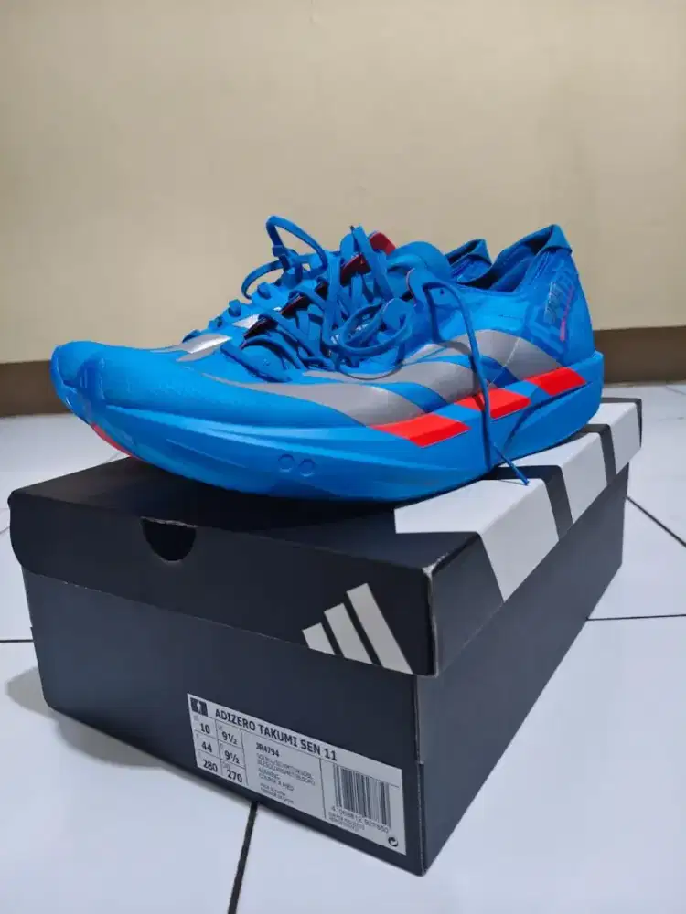 Adidas Adizero Takumi Sen 11