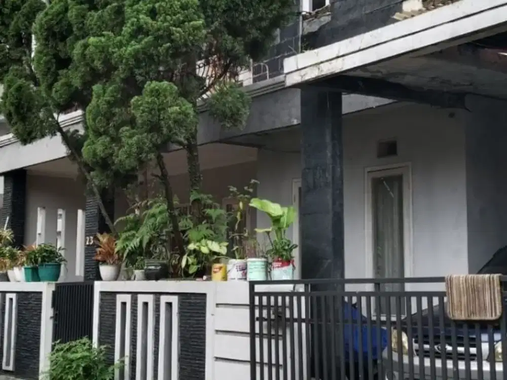 Dijual Rumah Bangunan Lama Di Komplek Kota Baru Cibaduyut  Bandung Loksai Strategis