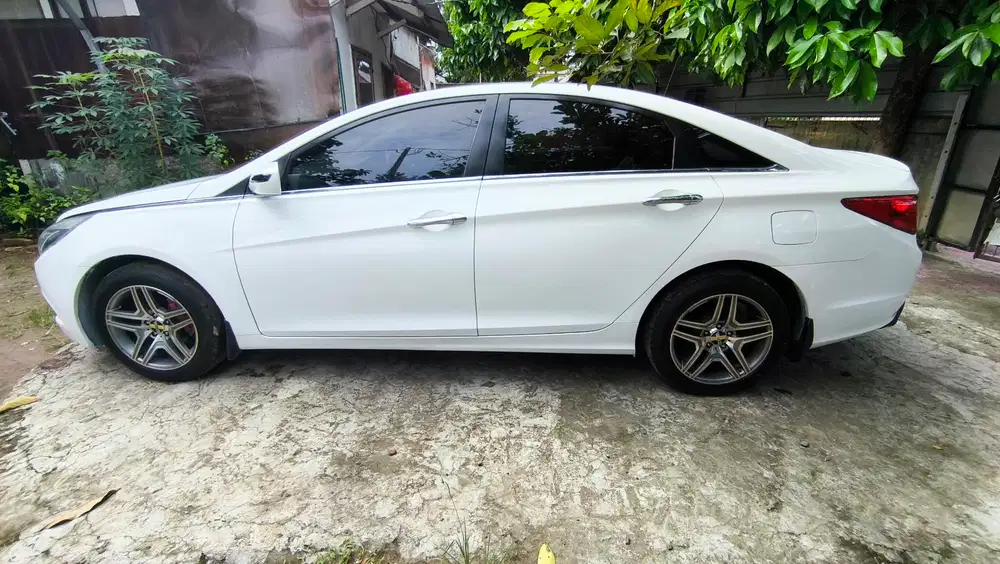 Hyundai Sonata 2012 Bensin