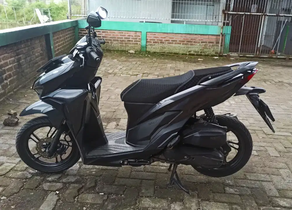 Vario 125 tahun 2018 mulus kmplit pajak panjang