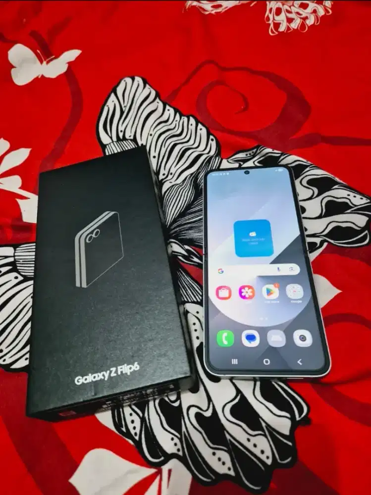 Hp samsung z flip 6 ram12 256gb 5g lte second resmi ya