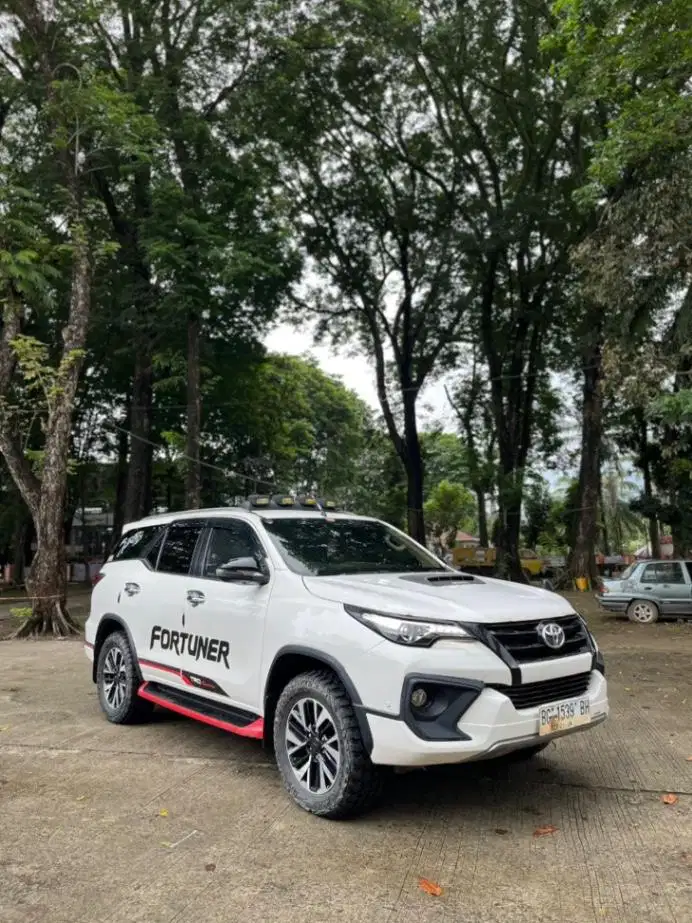 FORTUNER VRZ TRD 2.4 4X2 MATIC 2017
