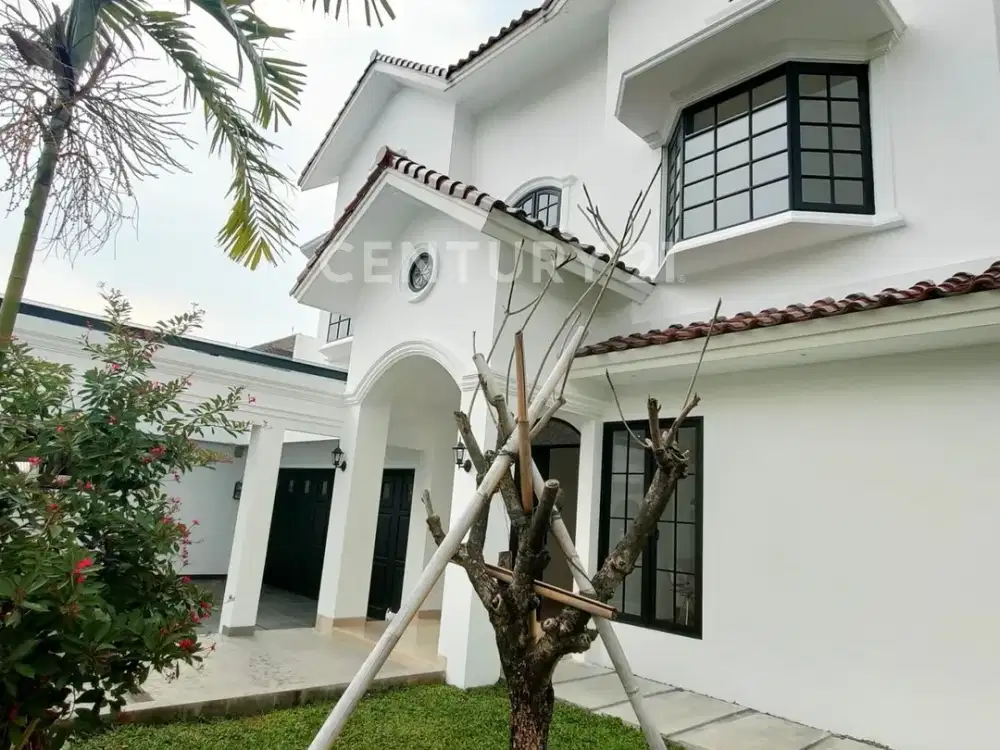 Rumah Brandnew,Hook,Swimming Pool Lokasi Strategis Di Lebak Bulus