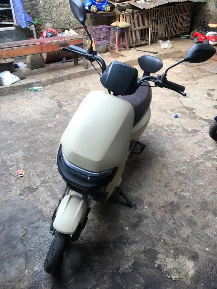 Sepeda Listrik Uwinfly M70