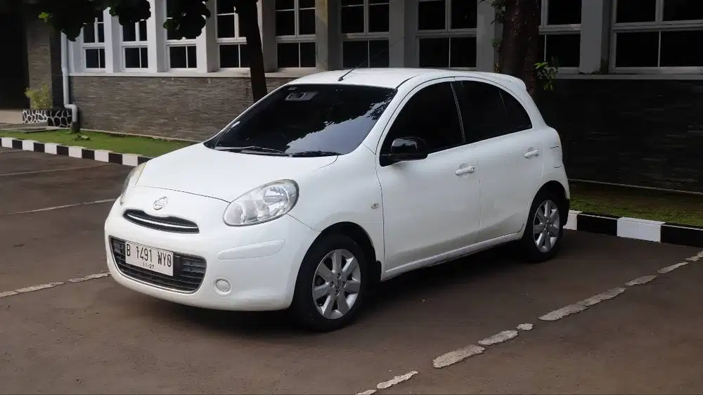 Nissan March L 1.2 Matic Thn 2012