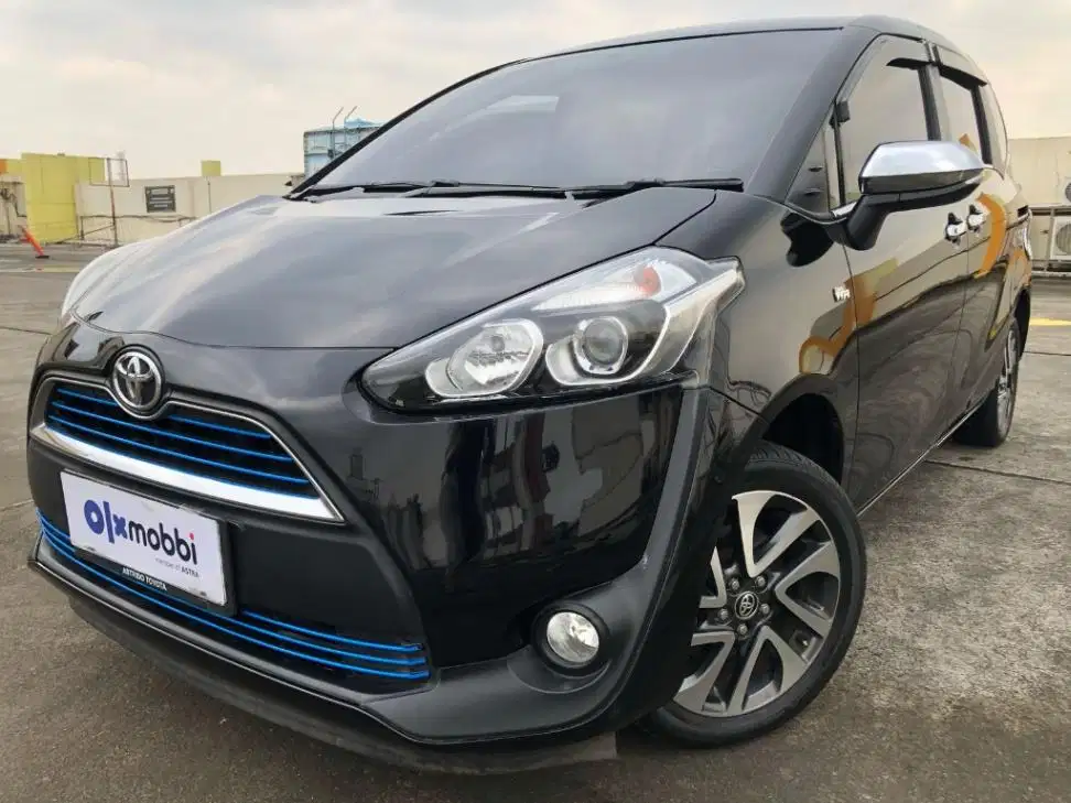 DP RENDAH - Toyota Sienta 1.5 V Bensin-AT 2017 S8XX