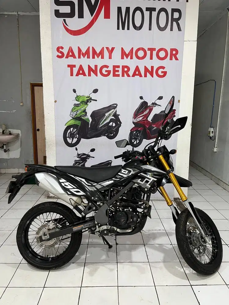 KAWASAKI D-TRACKER 150 SE TAHUN 2022 LIKE NEW