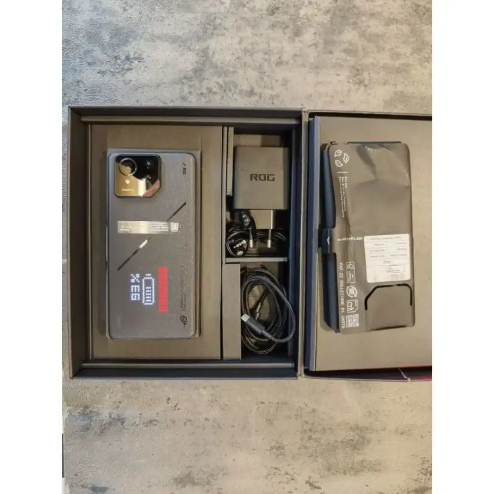 Asus Rog Phone 9 Pro fulset garansi panjang 512/16GB ( TT oke )