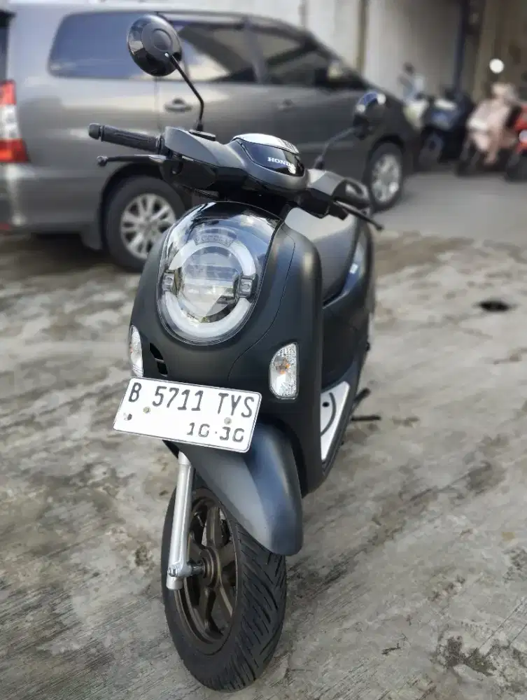 LIKE NEW SCOOPY PRESTIGE 2025 2 bulan Pakai DP 750 Cash Kredit Tokped