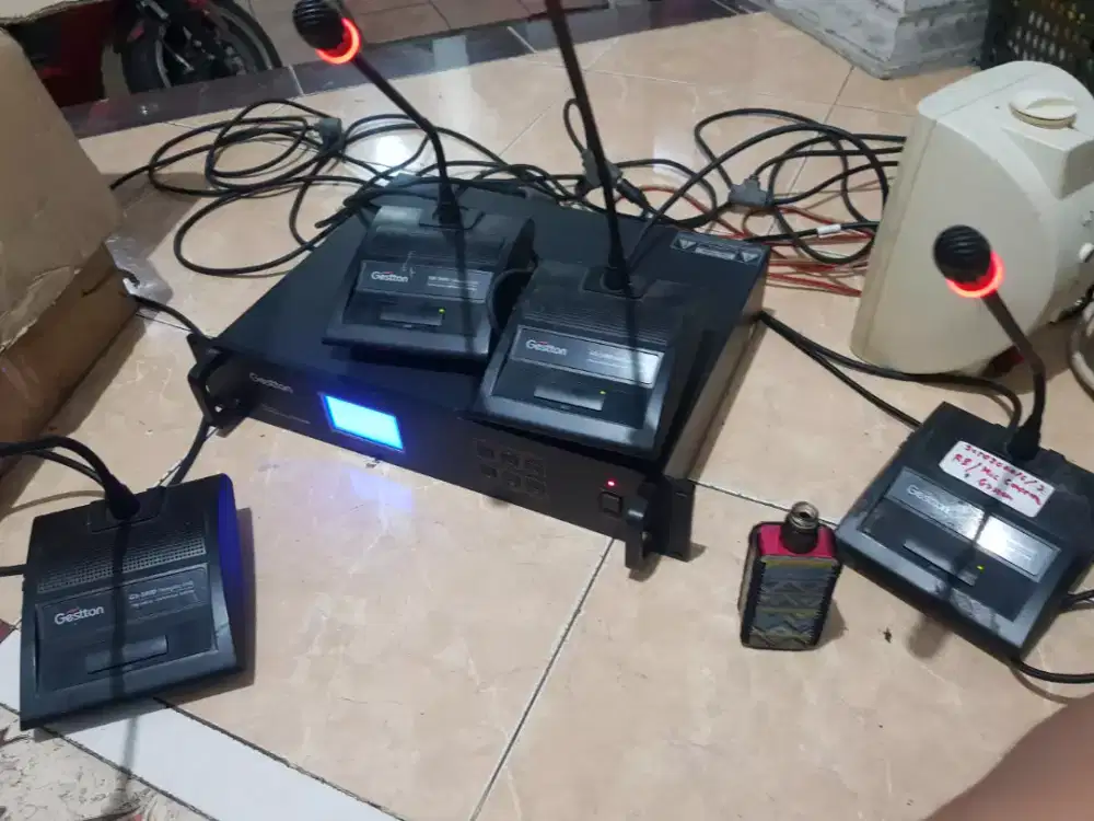 Mic wired delegate confrence Gestton isi 25 mic lengkap server
