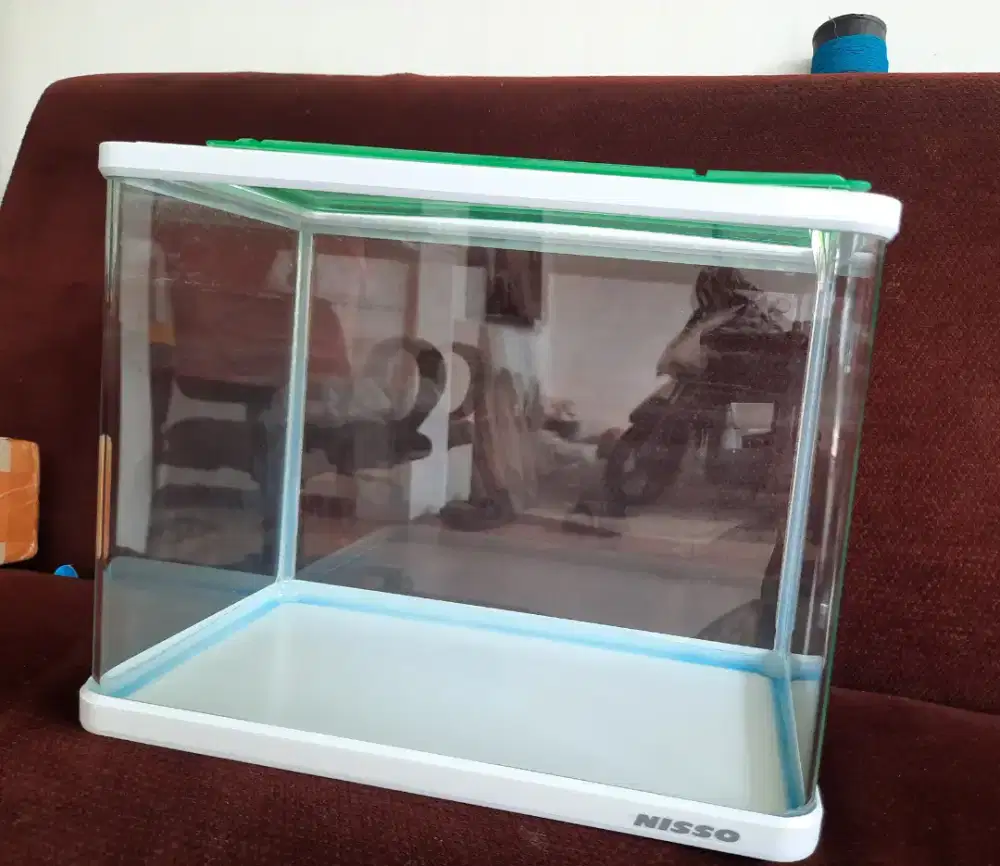 Aquarium bending nisso