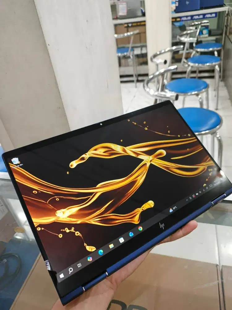 Laptop HP Elite Dragonfly G1 X360 – Slim, Stylish dan Touchscreen !