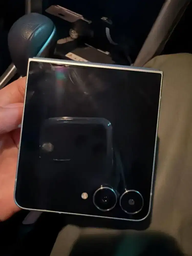 Samsung galaxy flip 7 12/256