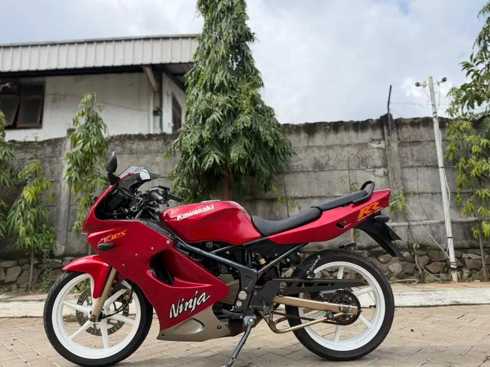 Jual kawasaki ninja rr 2006 ckd merah modif