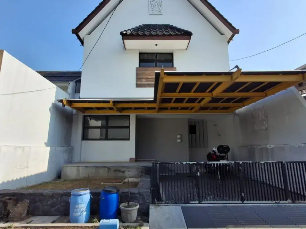 Rumah 2 Lantai Furnished Kahuripan Nirwana SHM