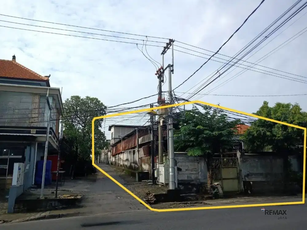 Tanah 7 Are Bonus Rumah dan Gudang Dijual, di Ubung, Denpasar Area