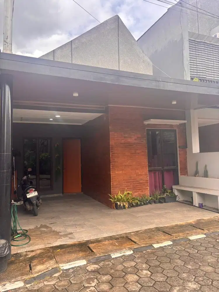 sewa rumah baru tahunan ciledug