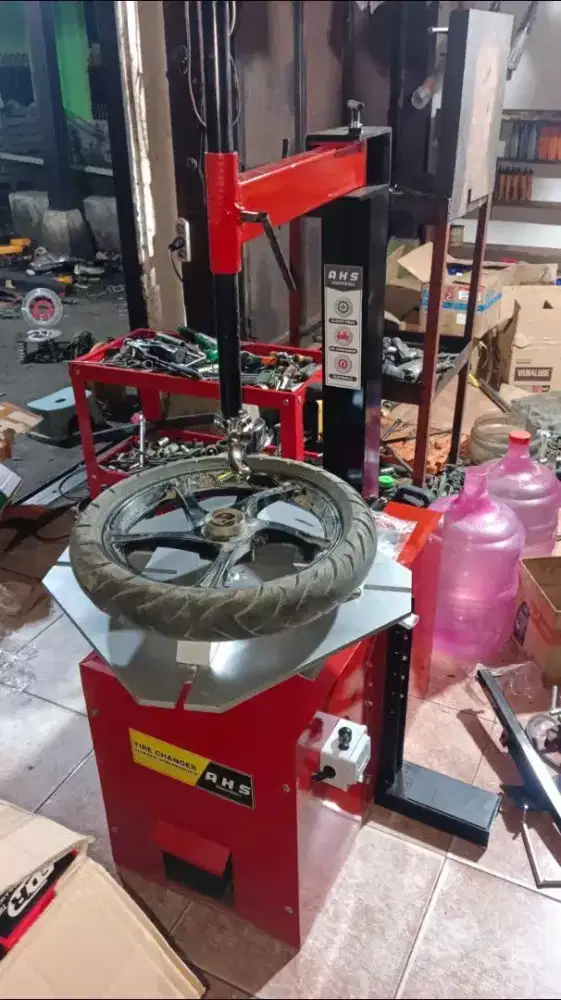 Alat buka ban mobil/motor