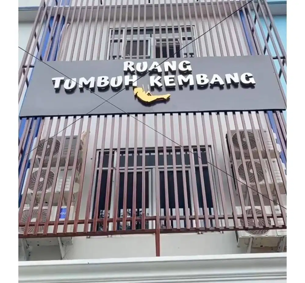 Petugas Kebersihan/Cleaning Service