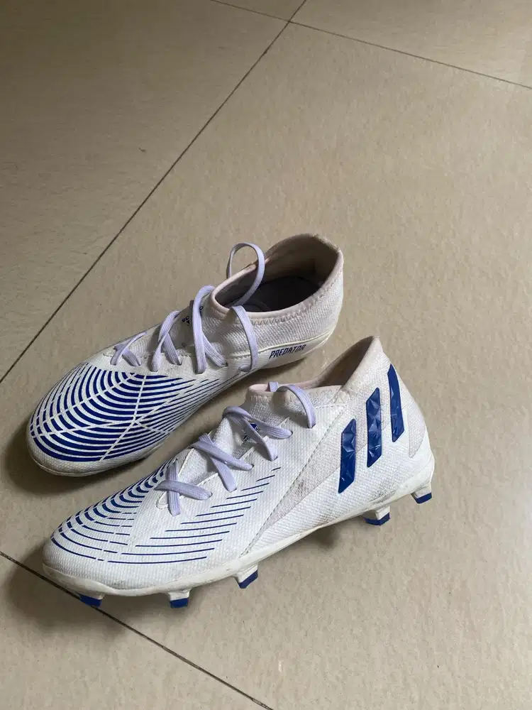 Sepatu Adidas predator edge 3 size 35,5