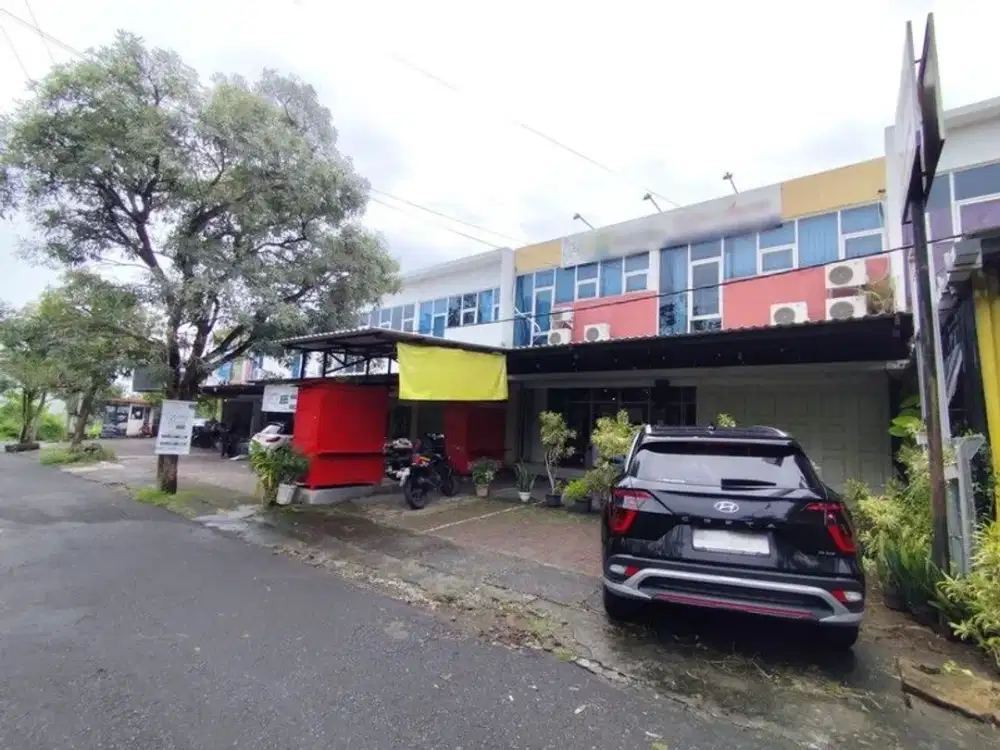 Disewakan Ruko 2 Lantai, Area Kampus Tambak Bayan, Dekat Kampus Atmajaya, Caturtunggal, Depok, Sleman