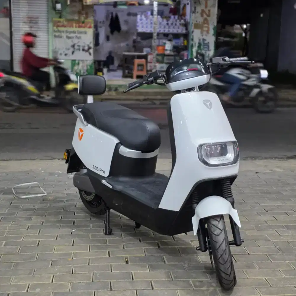 MOTOR LISTRIK YADEA SPESIAL DISKON 500 RIBU