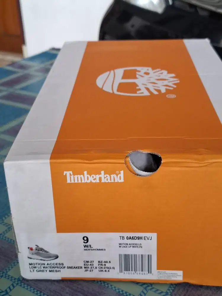 Sepatu Tracking Original