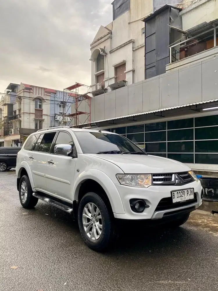 Mitsubishi Pajero 2013