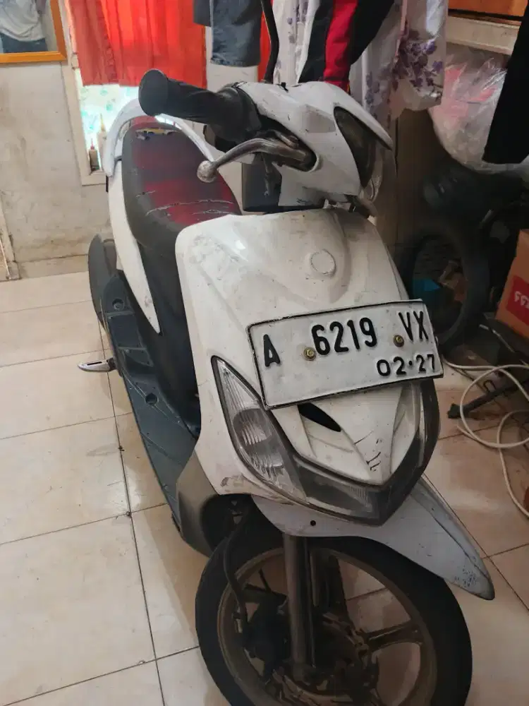 Dijual Motor Mio Sporty Smile warna putih, lengkap BPKB dan STNK
