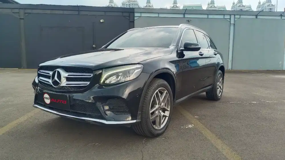 MERCEDES BENZ GLC200 AMG AT 2019 HITAM