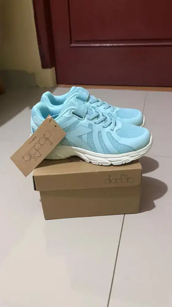 Sepatu Anak Diadora Brand New in Box 100% Original