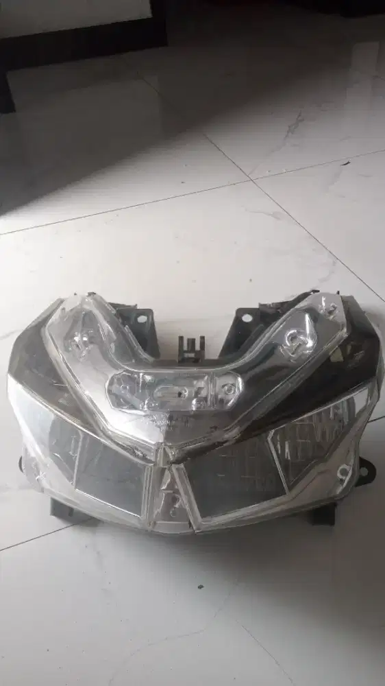 Headlamp vario 150