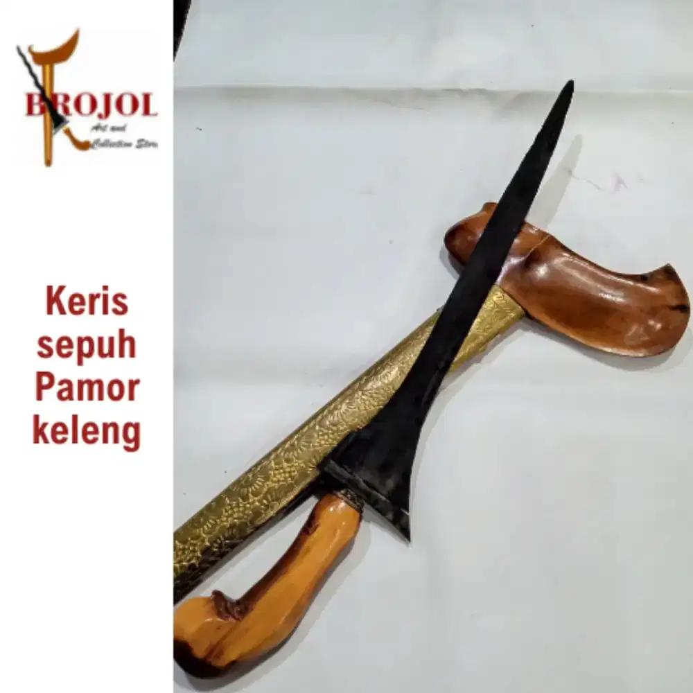Keris Sepuh Brojol pamor keleng era Padjajaran warangka gayaman solo