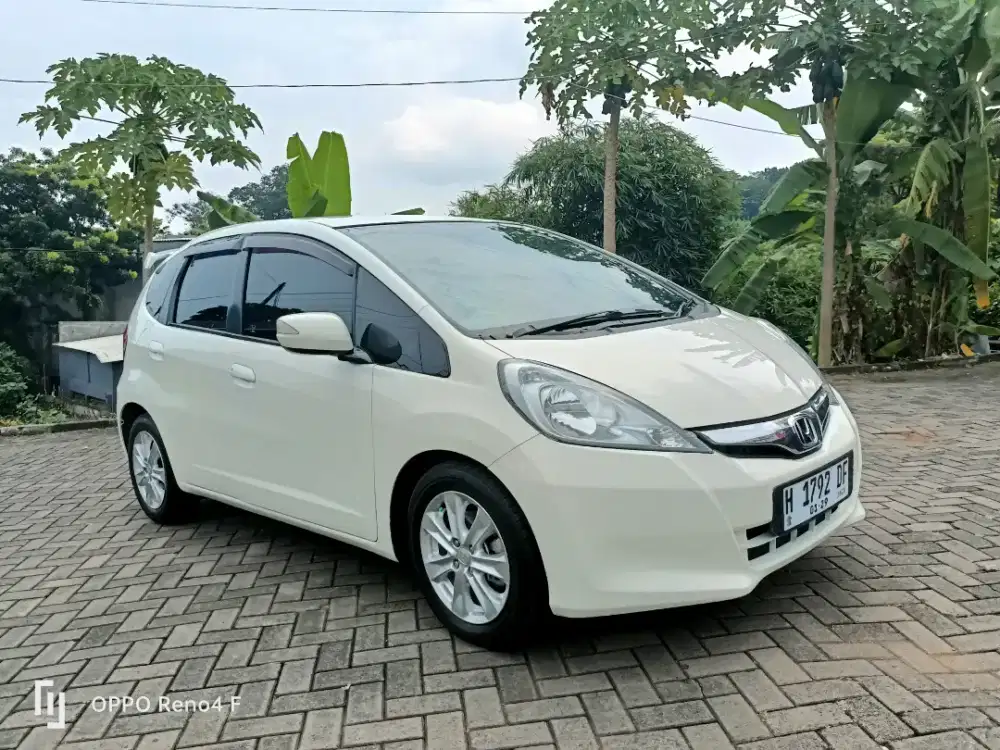 Honda Jazz GE8 S m.t 2013 istimewa