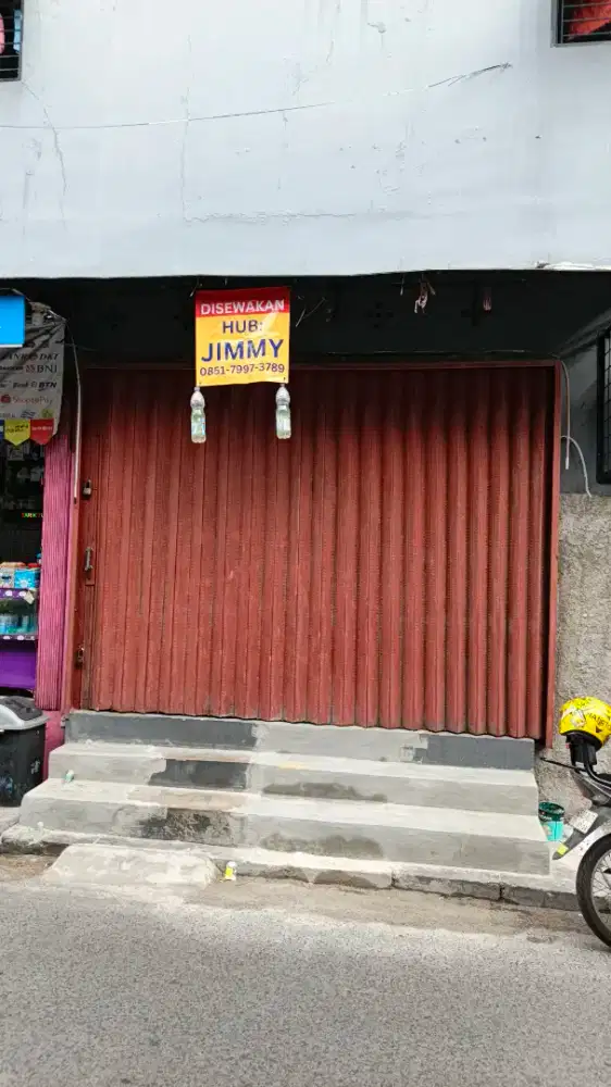 Disewakan kios di lokasi strategis